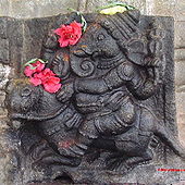 सवाहन गणेश, कर्नाटकातील तळकाडुच्या वैद्येश्वर मंदिरातील शिल्प