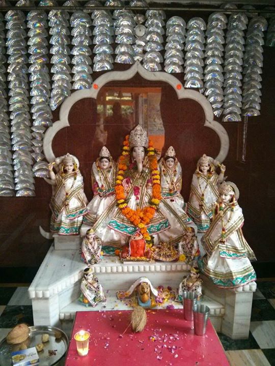 Lord Ganesha with 5 wifes